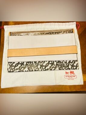 NWT COACH mixed media leather clutch in White & Natural: 2013 VTG